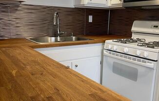 4075-4077 30th St.