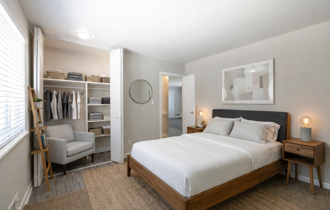 2 beds, 1 bath, 836 sqft, $1,340, Unit 1532-C