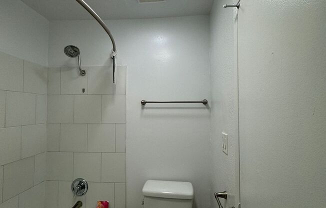 1 bed, 1 bath, $1,745, Unit 045#02