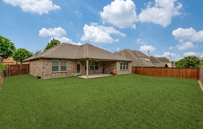 612 EXCALIBUR DR