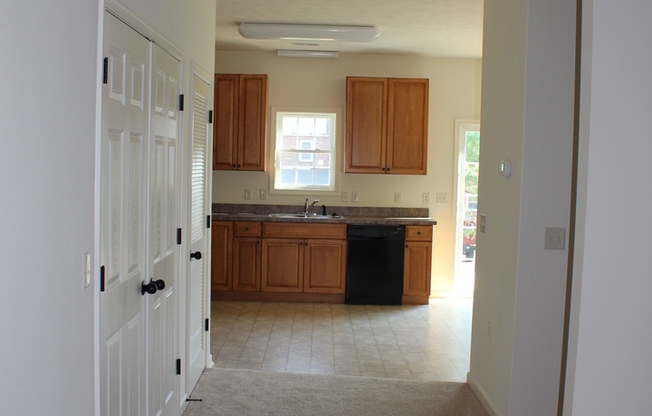 3 Bedroom, 2.5 Bath Two Level Townhouse