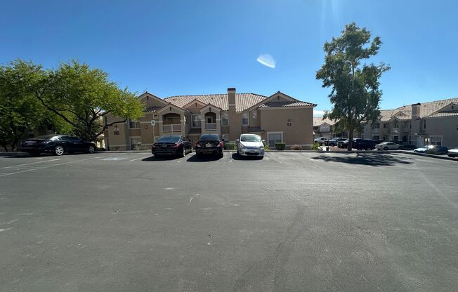 2 beds, 2 baths, $1,610, Unit UNIT 1091