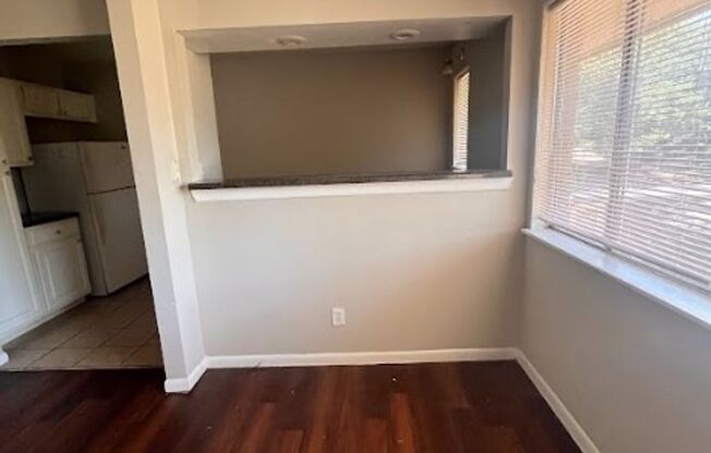 1 bed, 1 bath, 525 sqft, $1,030, Unit 206