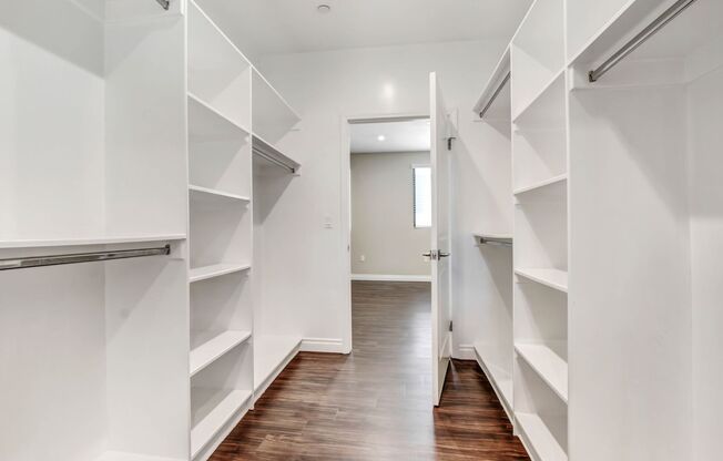 4 beds, 3 baths, 1,463 sqft, $3,495, Unit 304