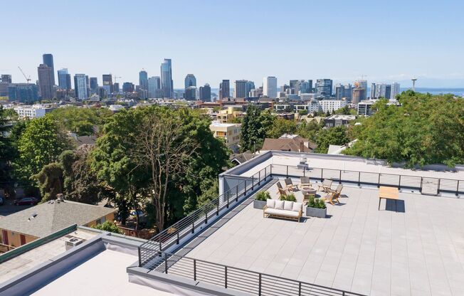 Studio, 1 bath, 483 sqft, $1,799, Unit 410