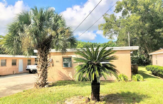 Winter Haven 1BR/1BA Duplex; NO APPLICATION FEE!