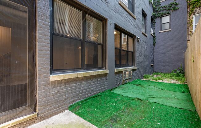 2 beds, 2 baths, $2,400, Unit 104