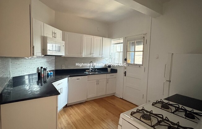 1452 Oak Ave 56-3N