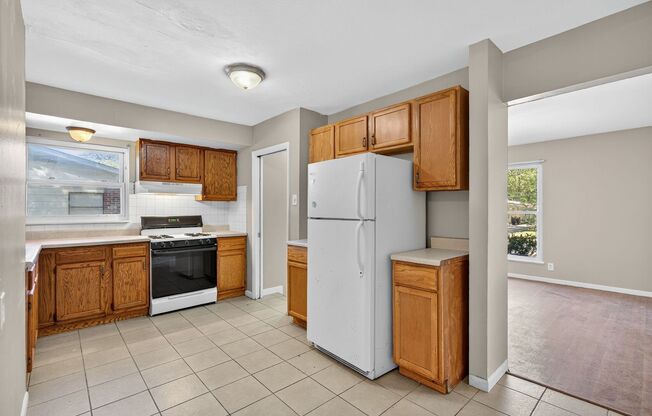 3 Bedroom Ranch Style Home In Dellwood