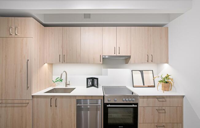 1 bed, 1 bath, $4,525, Unit PH129