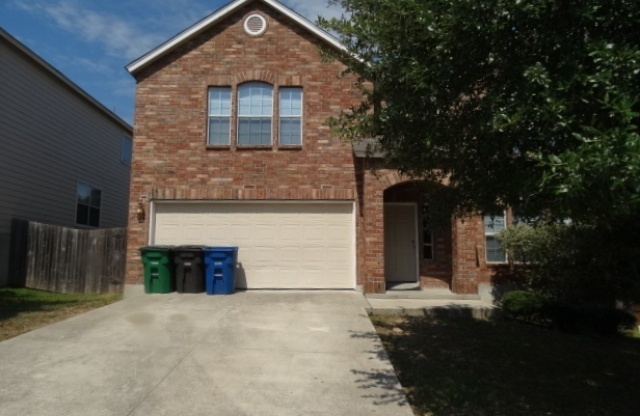 4 beds, 2.5 baths, $1,950