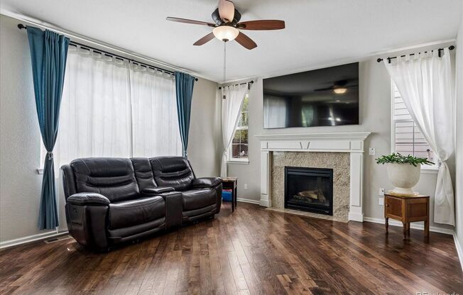 Beautiful 4-Bedroom Home in The Meadows!