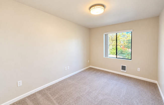 1 bed, 1 bath, 460 sqft, $1,295, Unit 206