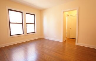 1 bed, 1 bath, 555 sqft, $1,895, Unit 2645-3E