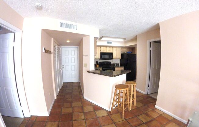 2 beds, 2 baths, $2,850, Unit # 2211