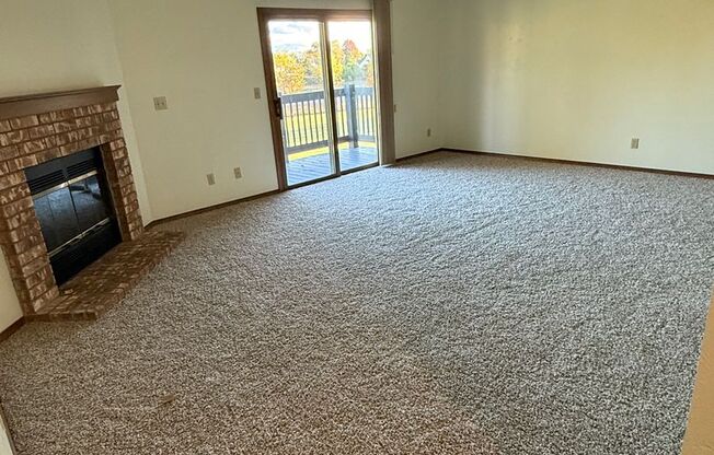 2 beds, 2 baths, 1,029 sqft, $1,209, Unit 1901-025