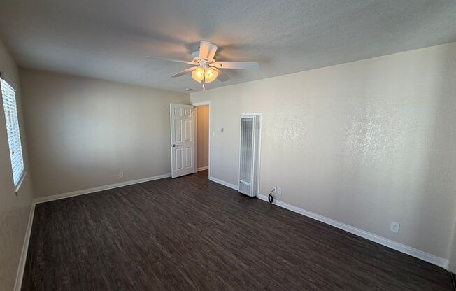 2 beds, 1 bath, 1,000 sqft, $2,705, Unit 4953C