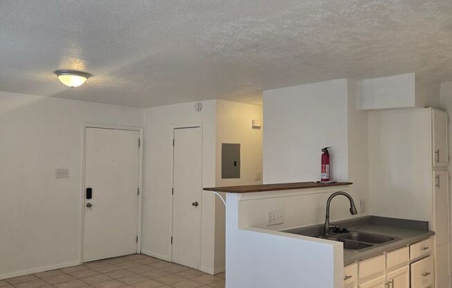 10733 Prospect Ave NE