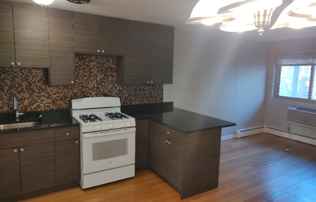 8500 WAUKEGAN ROAD
