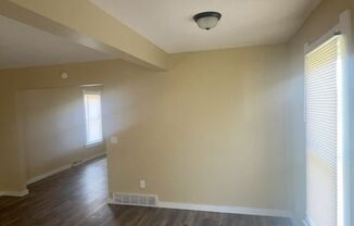 2 beds, 1 bath, $820