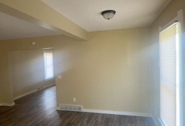 2 Bedroom House - East Toledo