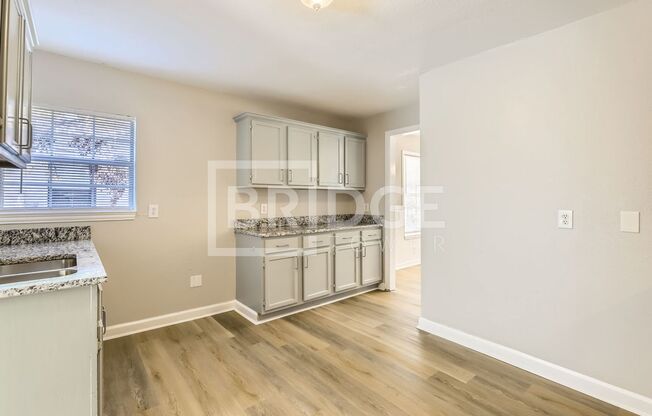 3 beds, 1 bath, $1,895