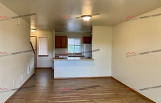 2 beds, 2.5 baths, $1,495, Unit #8
