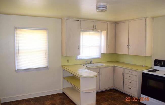 610 DUNLEITH AVE