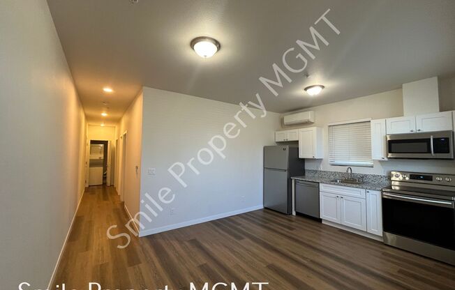 6940 Southeast Long Street