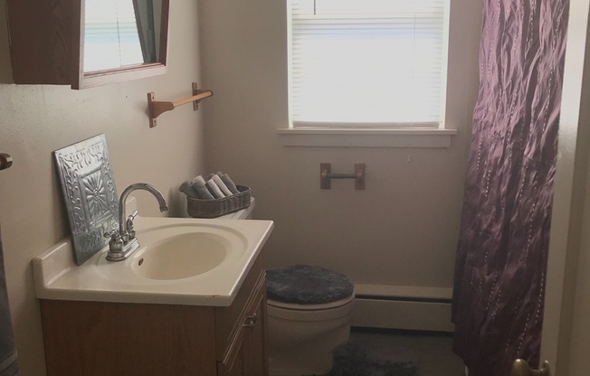 2 beds, 1 bath, 740 sqft, $775, Unit 1500-203