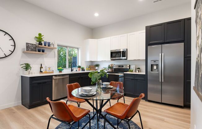 Hidden Hills Condominiums