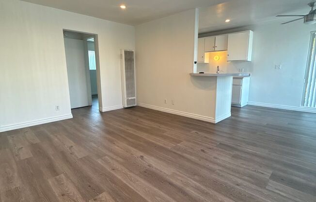4327 Inglewood Blvd
