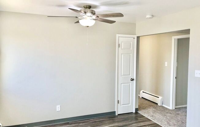 1 bed, 1 bath, 600 sqft, $1,300