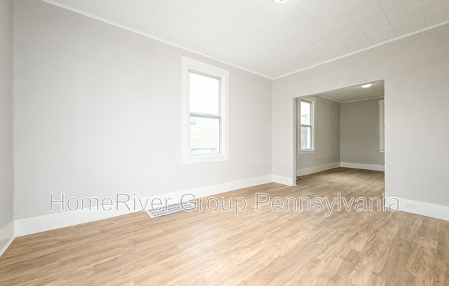 1170 RDG AVE