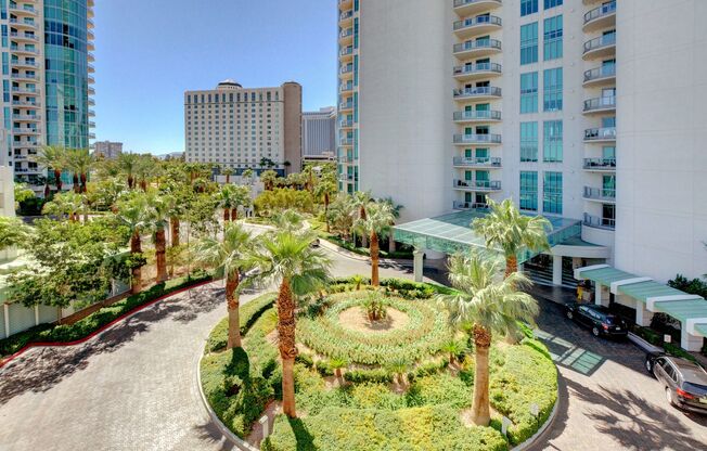 1 bed, 1.5 baths, $2,200