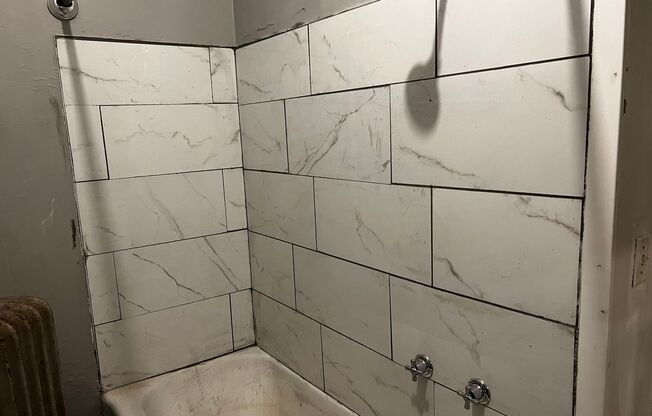 1413-15 HOWARD STREET