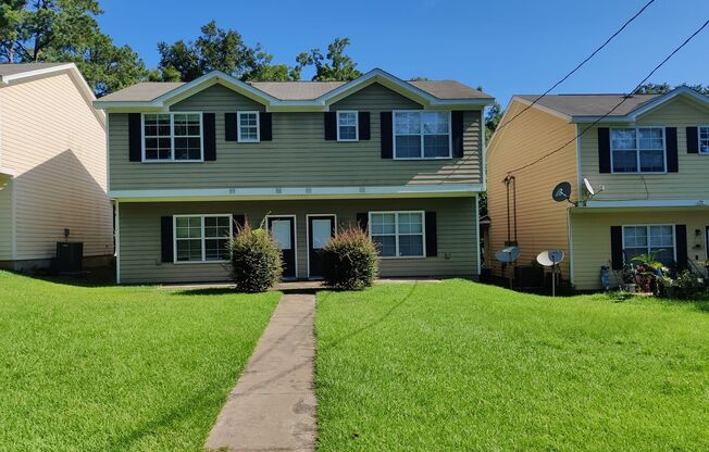 Lake Avenue Duplexes