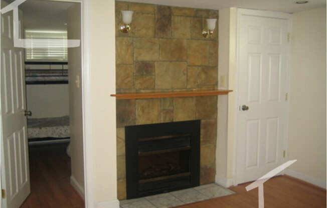 68 Manet Rd # 1