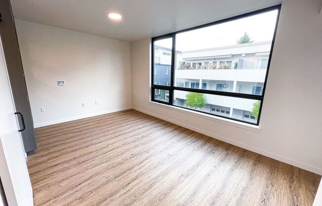 1 bed, 1 bath, 512 sqft, $2,895, Unit 207