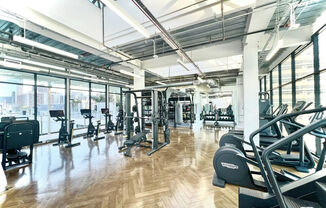 2 beds, 1 bath, $2,845, Unit 913