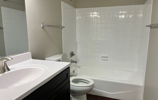 1143 Abbey Lane A6 Chesterton, IN 46304