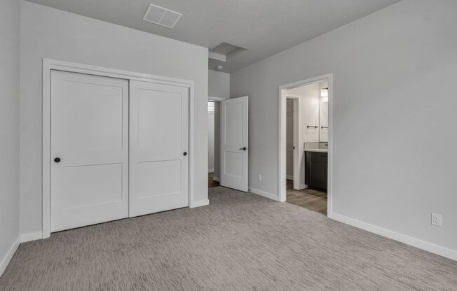 2 beds, 2 baths, $2,250, Unit 2980 N Corvus St