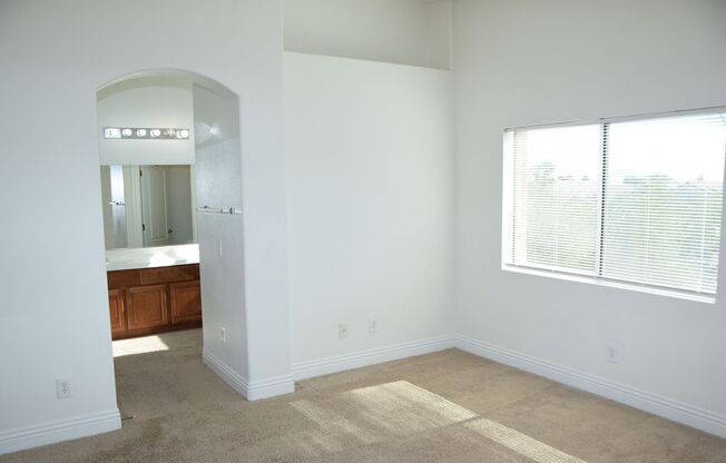 2 beds, 2.5 baths, $1,725, Unit # 2