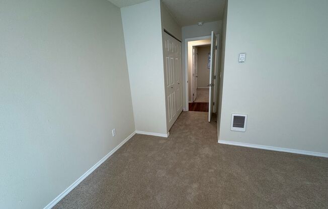 2 beds, 1 bath, 740 sqft, $1,450, Unit 103