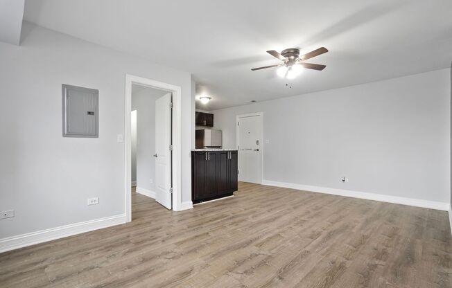 2 beds, 2 baths, 662 sqft, $2,150, Unit 406
