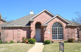 For Lease 3 Bed 2 Bath 2 car 1889 Sqft 1 story - walk to Rice Middle School