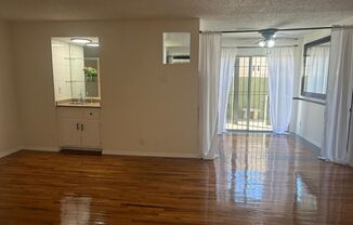 439 South Hobart Apartments