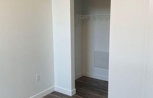 1 bed, 1 bath, 648 sqft, $1,400, Unit 105
