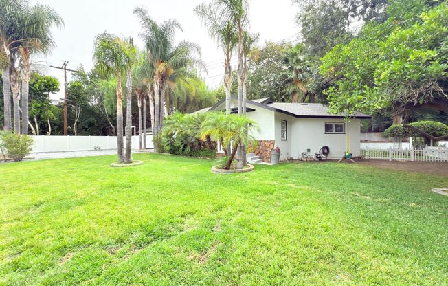 Luxury 3-Bedroom + Bonus Room Home in Gated Stonehurst Community – Short & Long Term Available