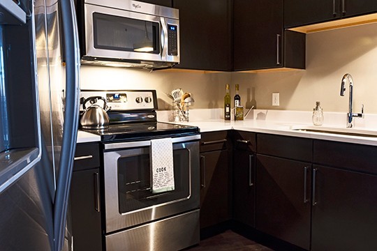 1 bed, 1 bath, 840 sqft, $1,810, Unit 510